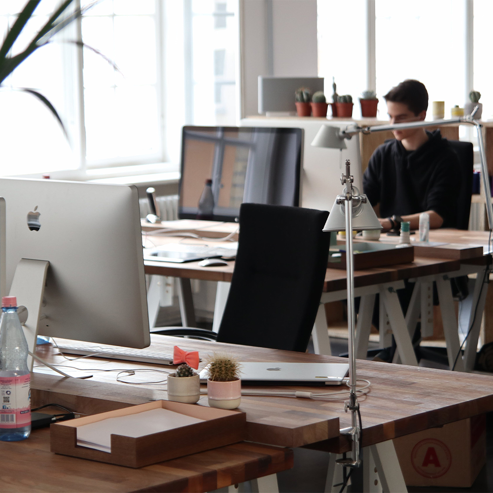Ofis Mobilyası: Ergonomik ve Şık Çalışma Alanları Oluşturun
